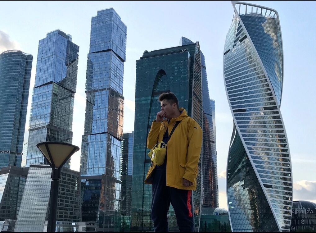  ,   Petr, 25 ,     , c , 