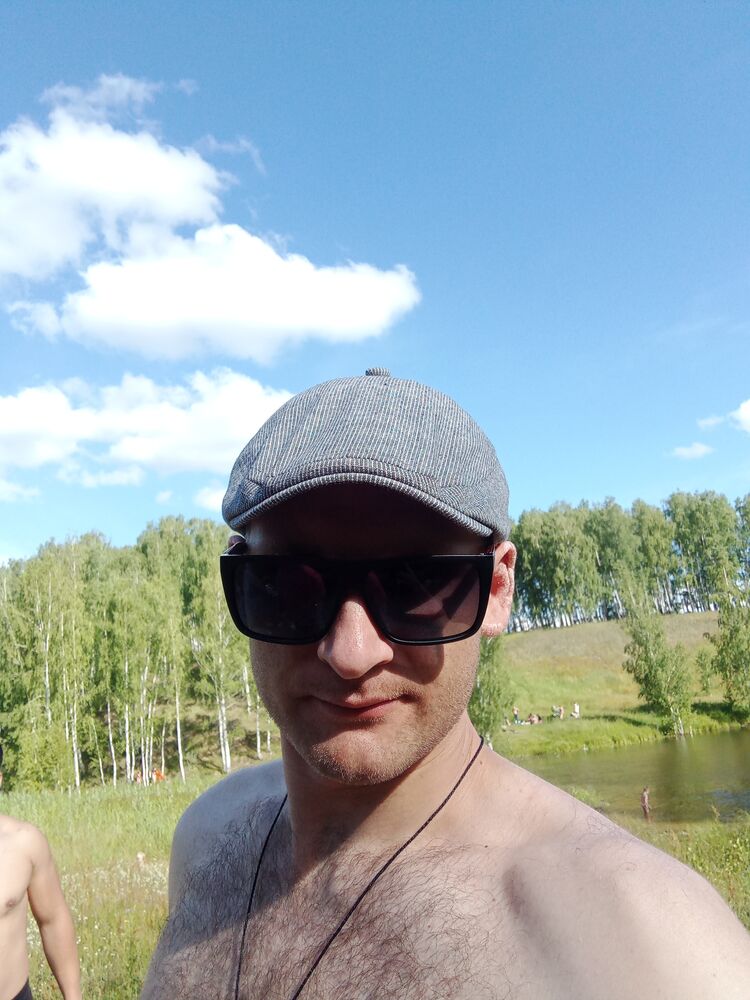  29207166  Alexandr, 32 ,    