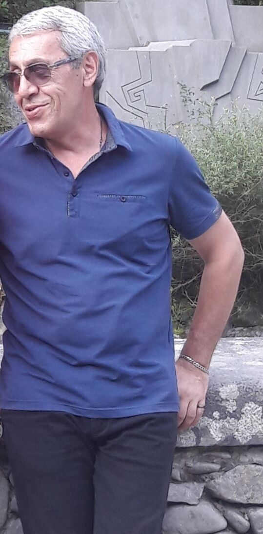  54058906  Mamuka, 55 ,    