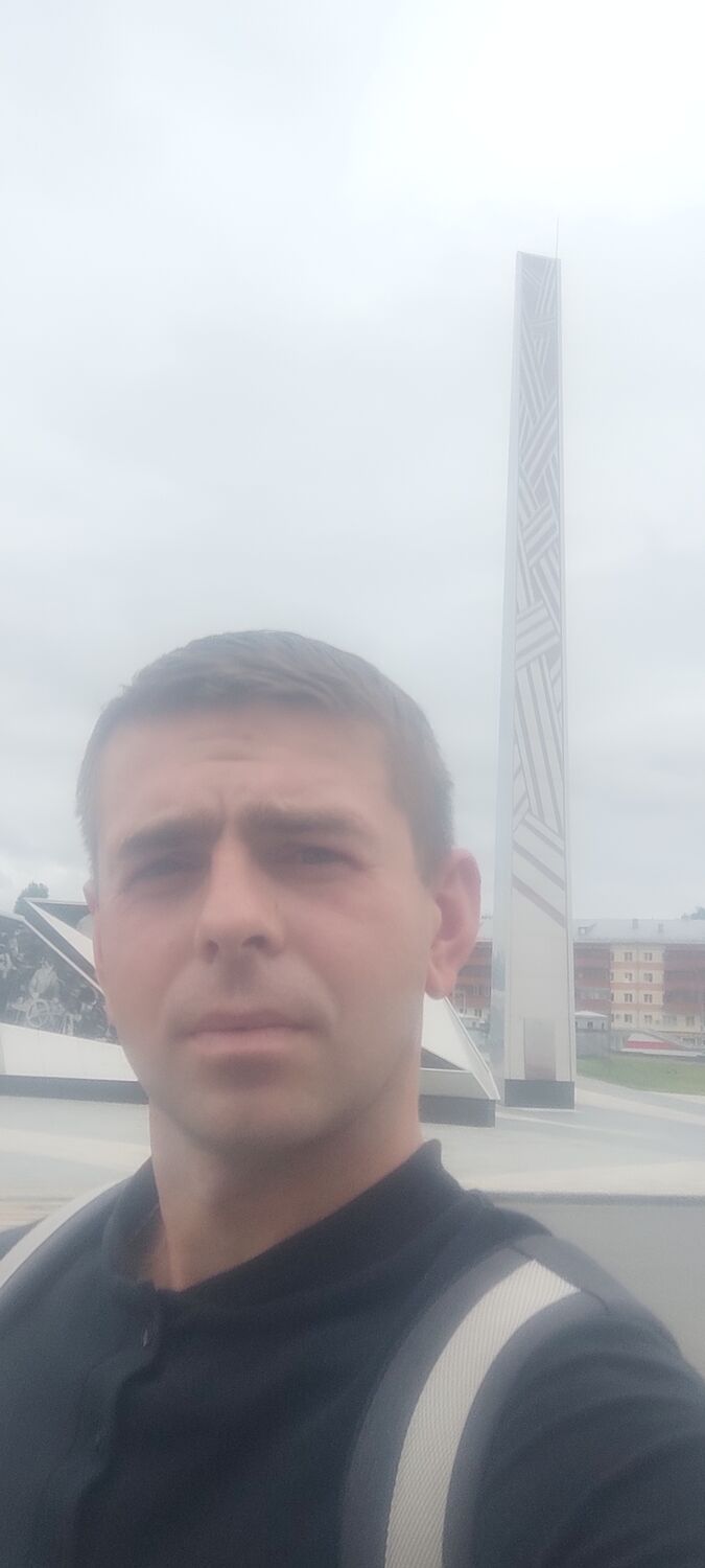  37829106  , 34 ,    