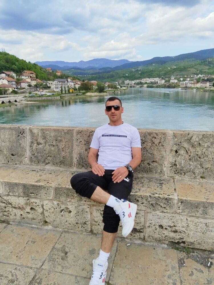 ���� 39388836 ������� Dejan, 41 ���, ���� ���������� � ������