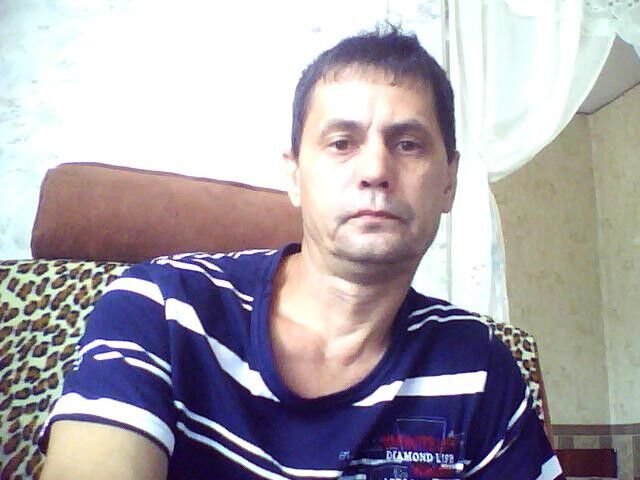  ,   Vitalii, 54 ,   ,   , c 