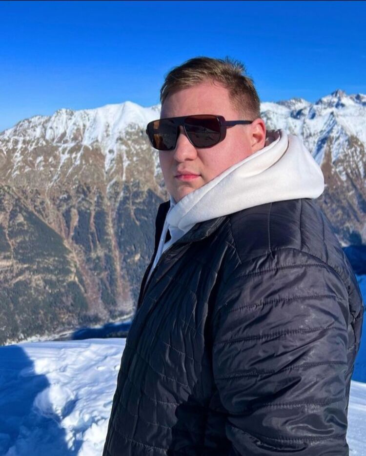  --,   Kirill, 31 ,   ,   
