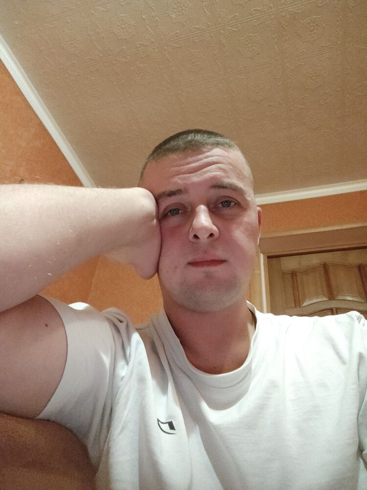  45266856  , 28 ,    