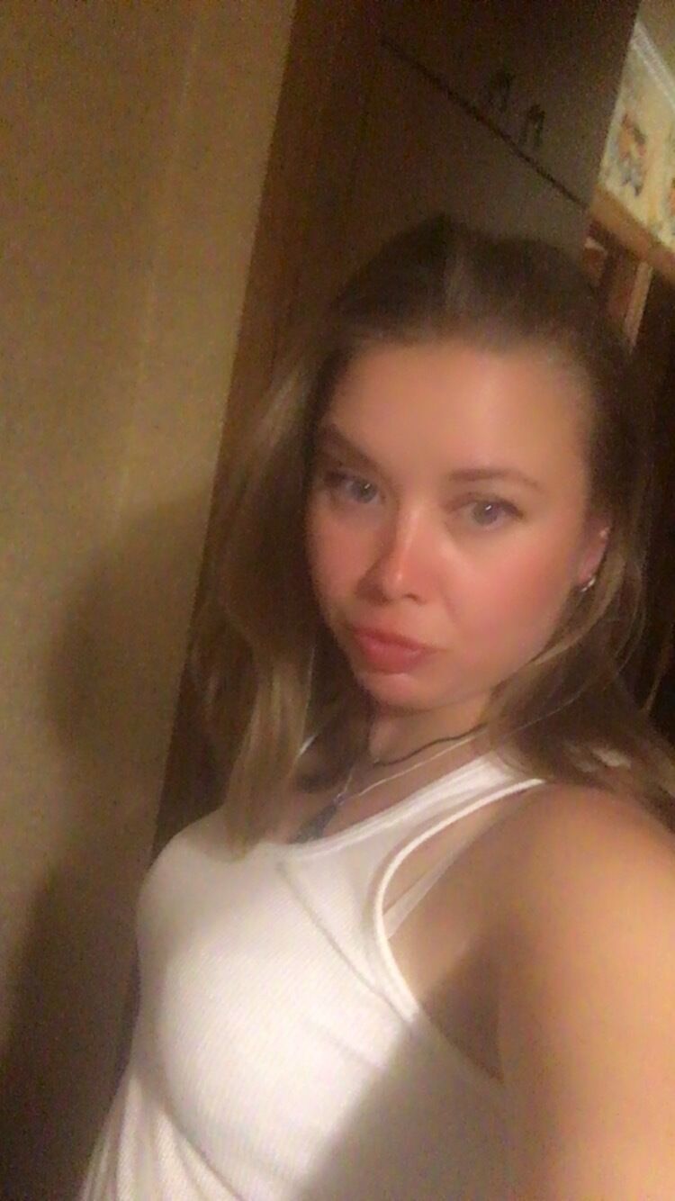  45050596  Lana, 40 ,    