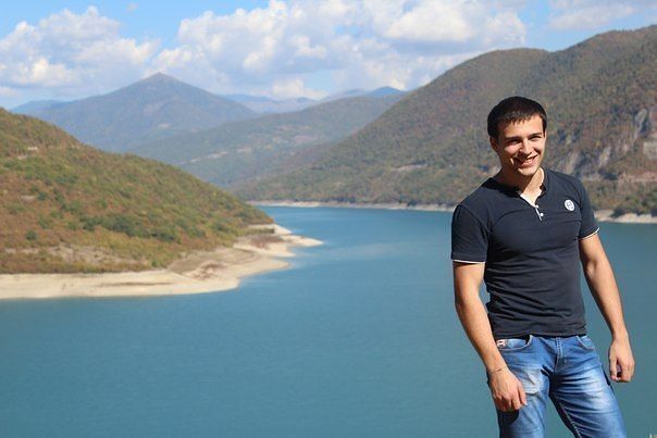  31296946  Misha, 40 ,    