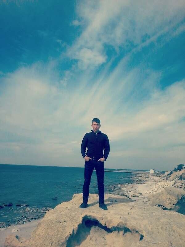  ,   Ruslan, 36 ,   ,   , c 