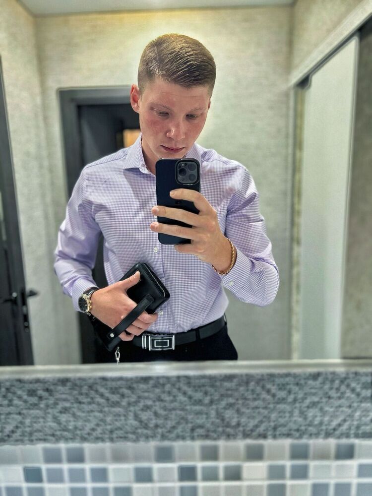  36596076  , 26 ,    