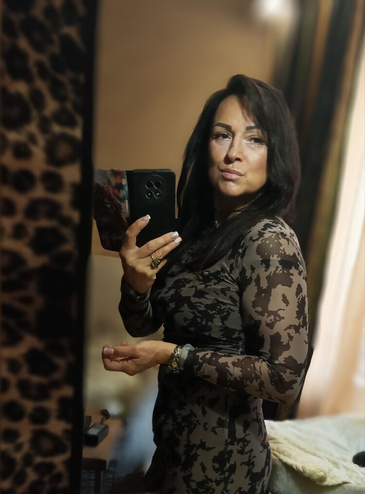  53987566  , 49 ,    -