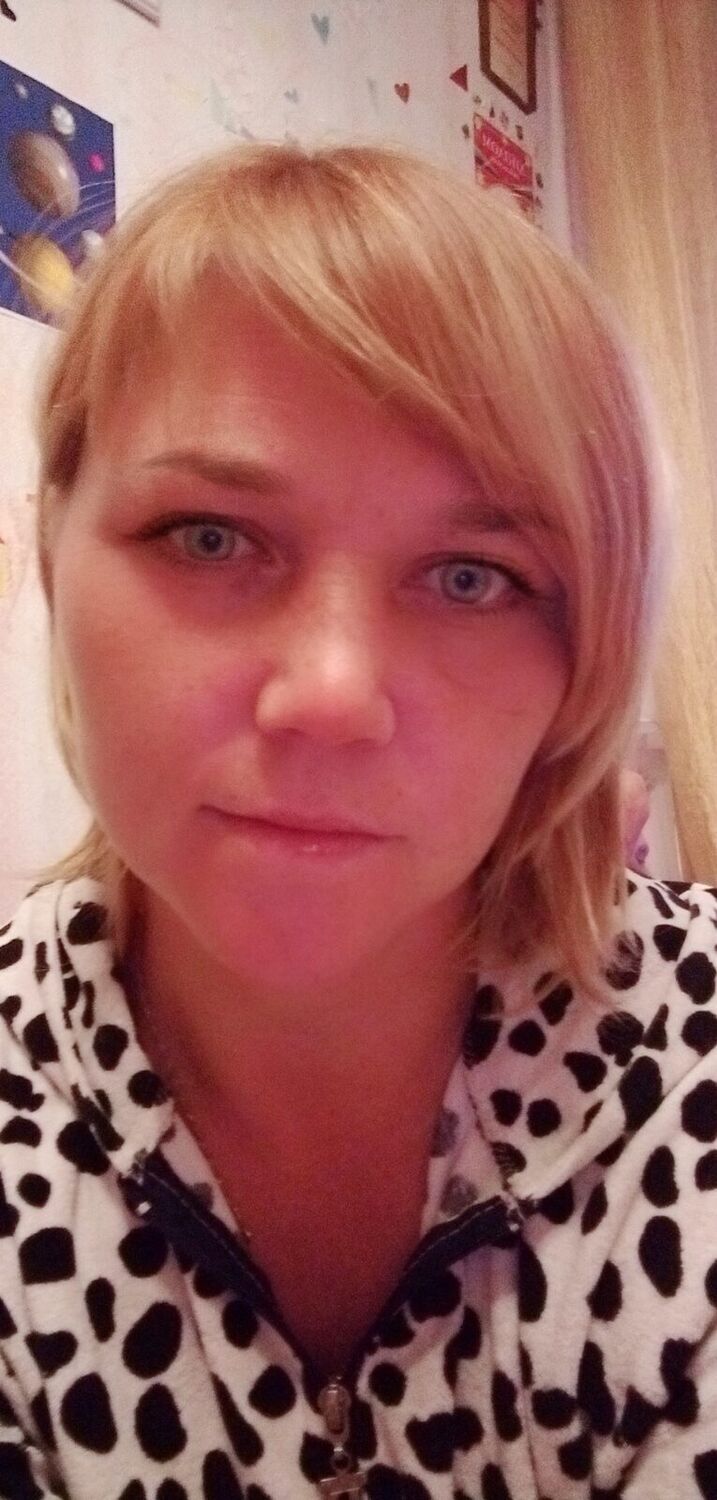 43053276  VeSna, 38 ,    