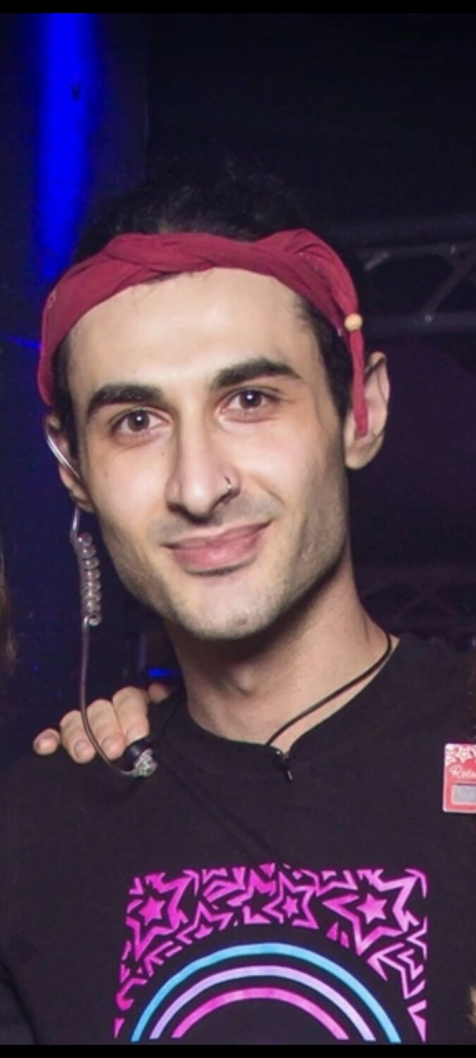 -,   , 29 ,   