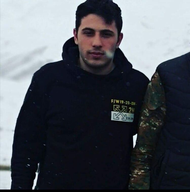  ,   Jivan, 24 ,   ,   
