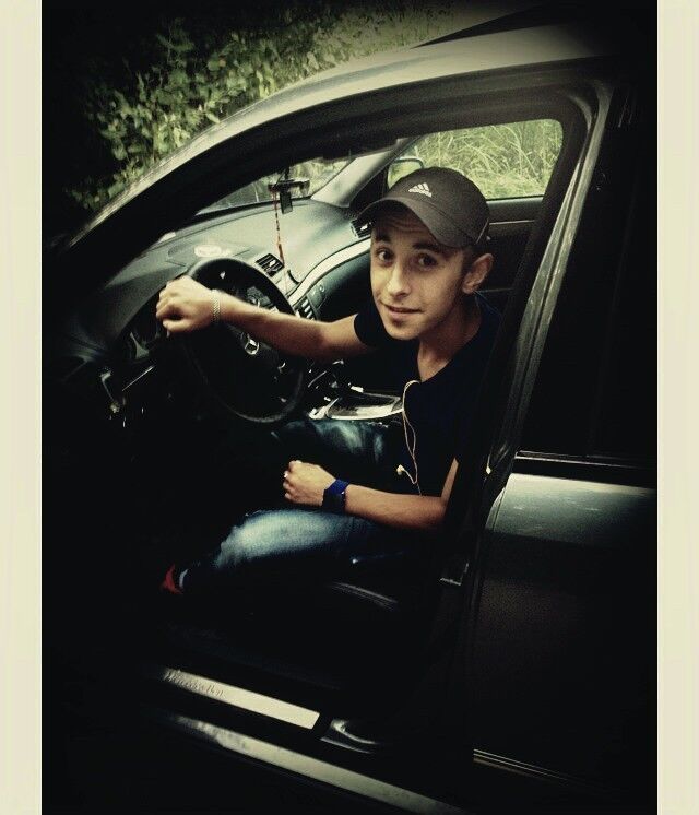  ,   Vitea, 27 ,   ,   , c 