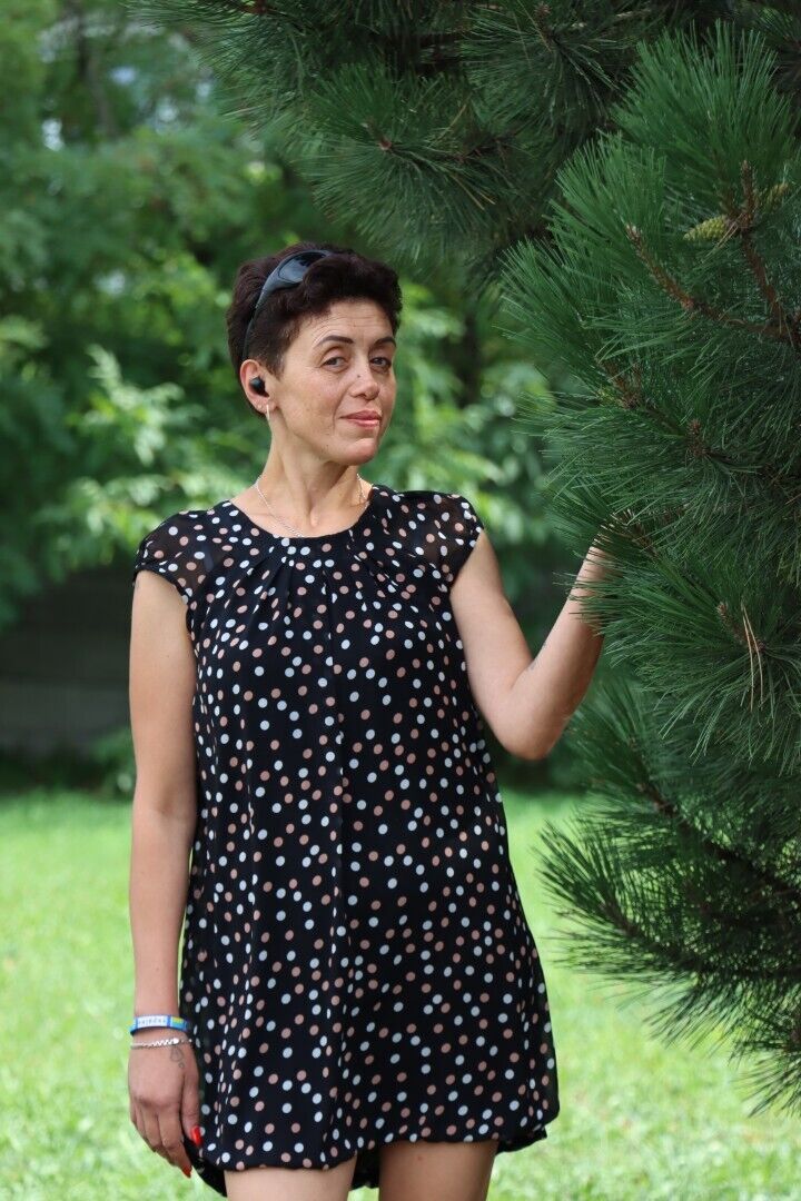  30297166  Viktoria, 42 ,    