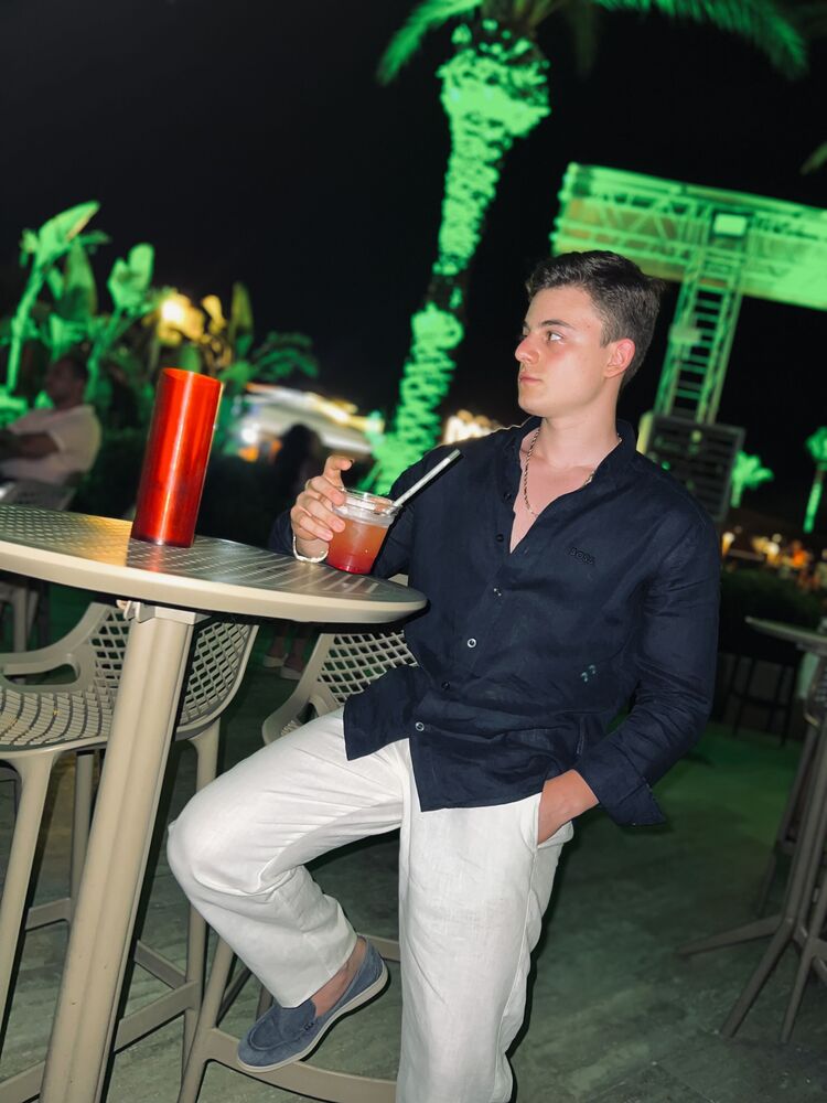 ���� 40202306 ����� ϸ��, 20 ���, ���� ���������� � �������