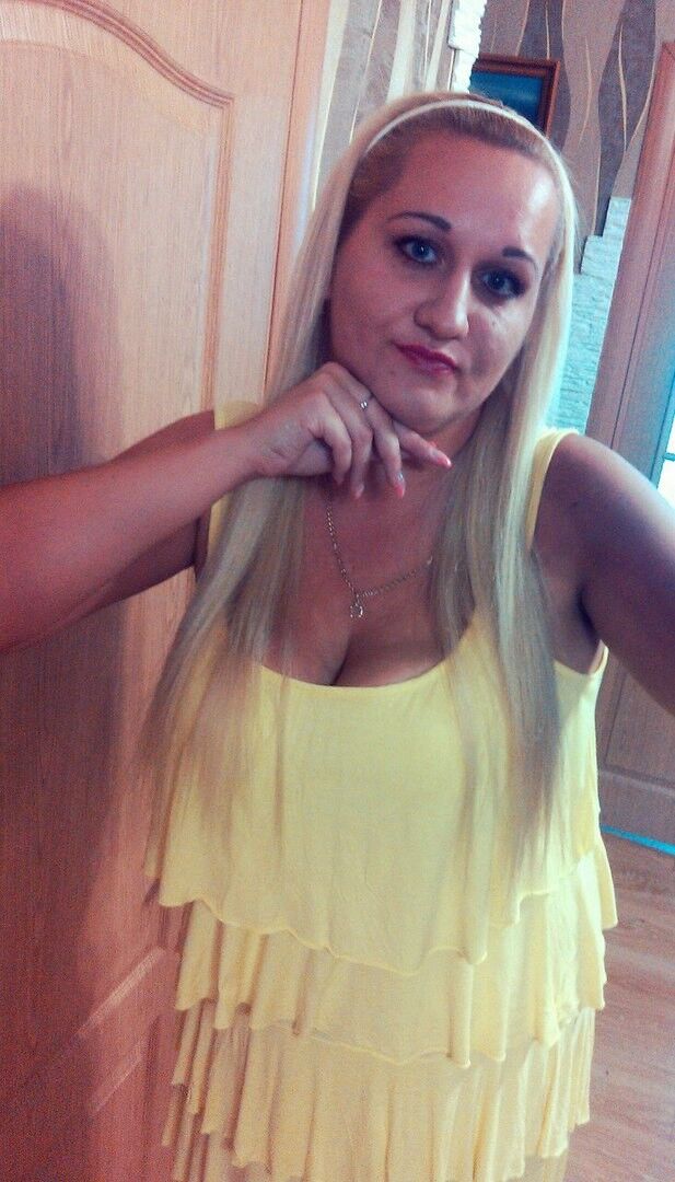  8024806  Tanya, 38 ,    