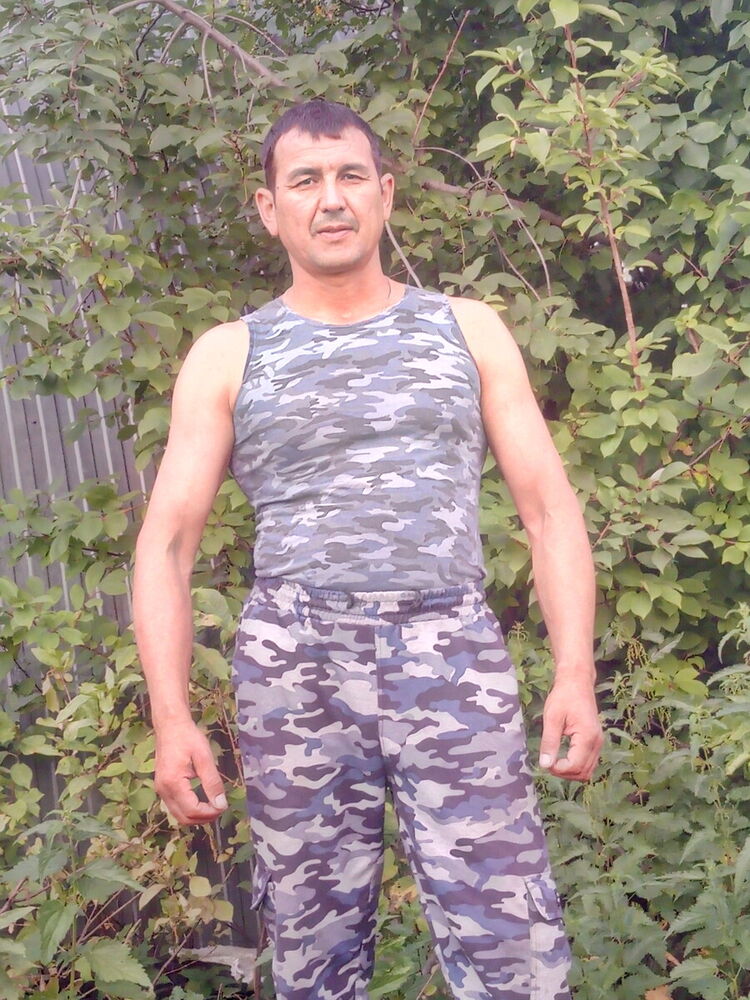  ,   Bek, 48 ,  