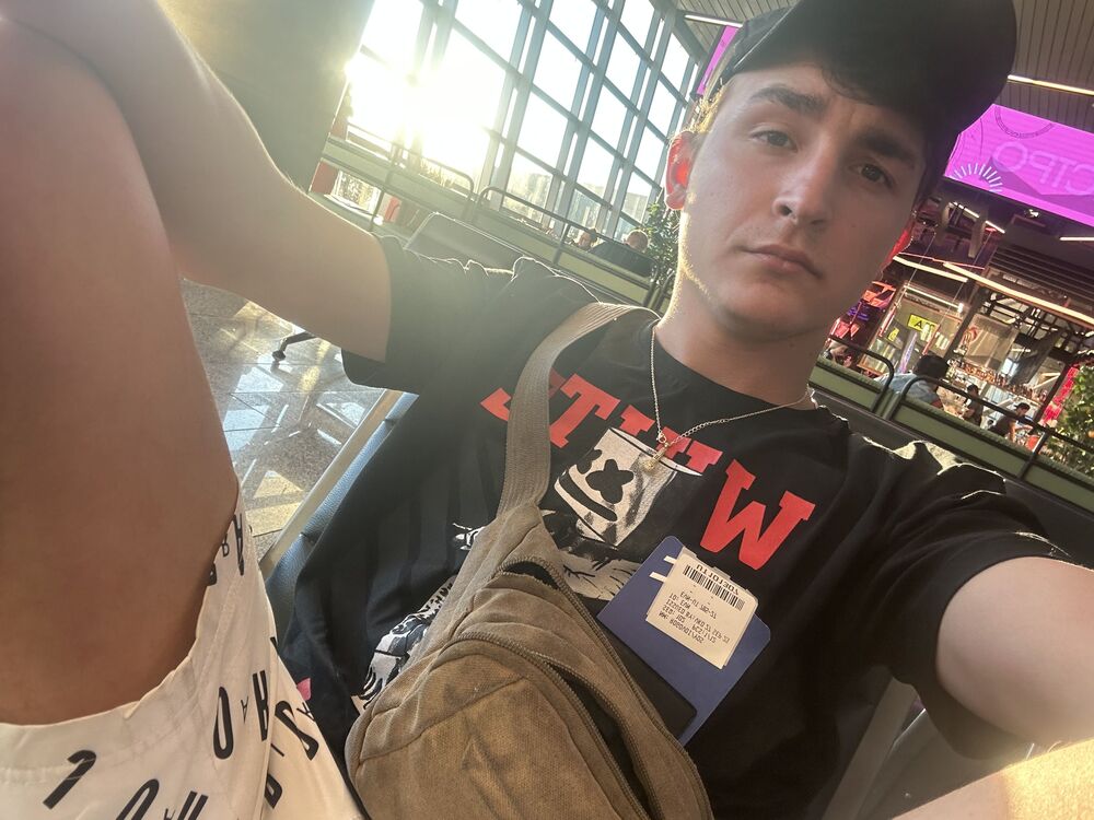  39034026  , 23 ,    