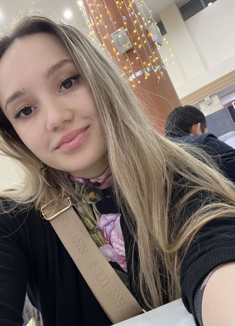  48880556  Lily, 38 ,    