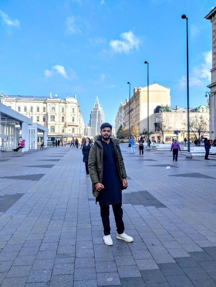  ,   Sheraz, 25 ,   ,   