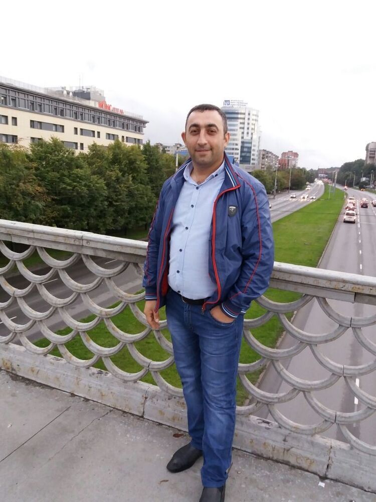  9213366  Rafiq, 40 ,    