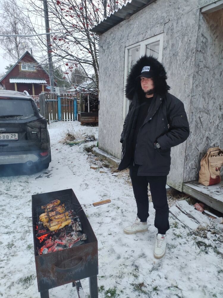  49367596  Vlad, 36 ,    