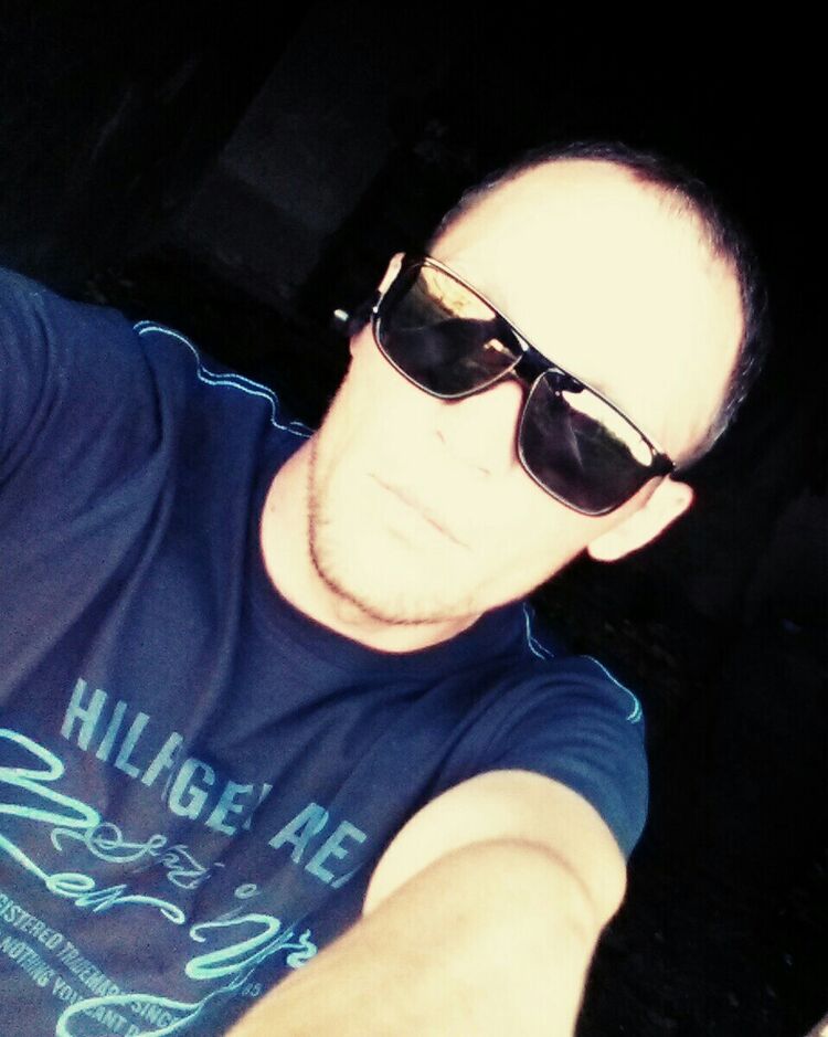  9768506  , 35 ,    -
