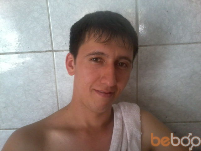  ,   Artur Zoro, 44 ,  