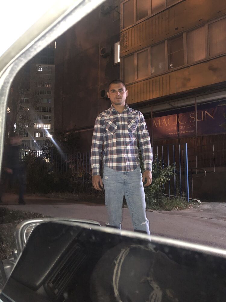  42610386  , 27 ,    