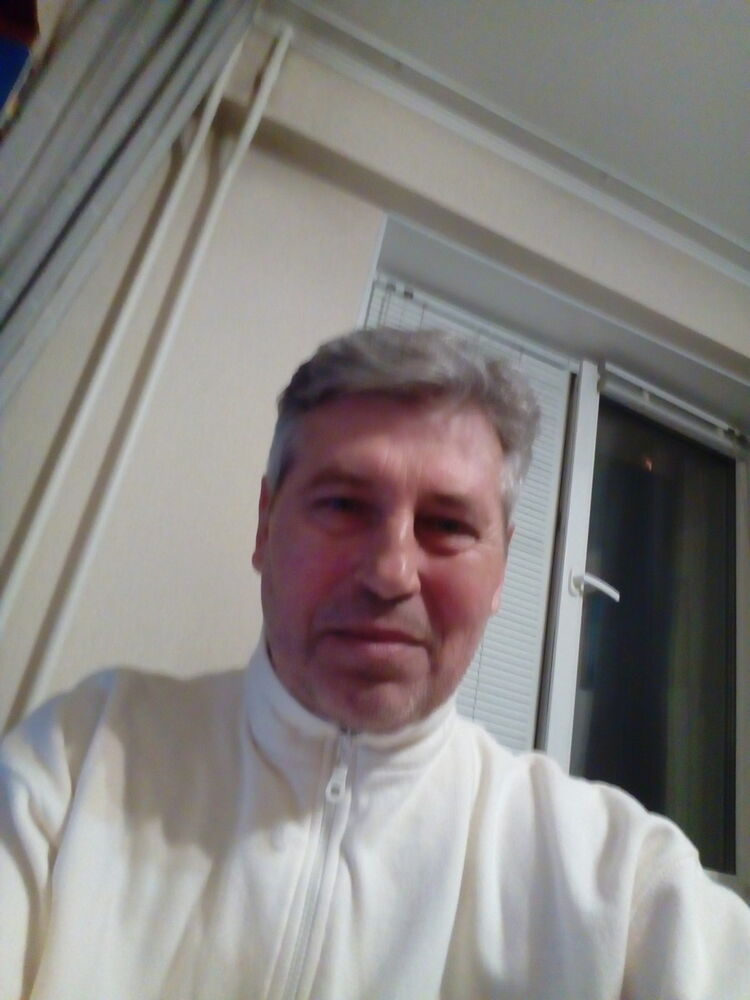  11143976  Anatolii, 69 ,    