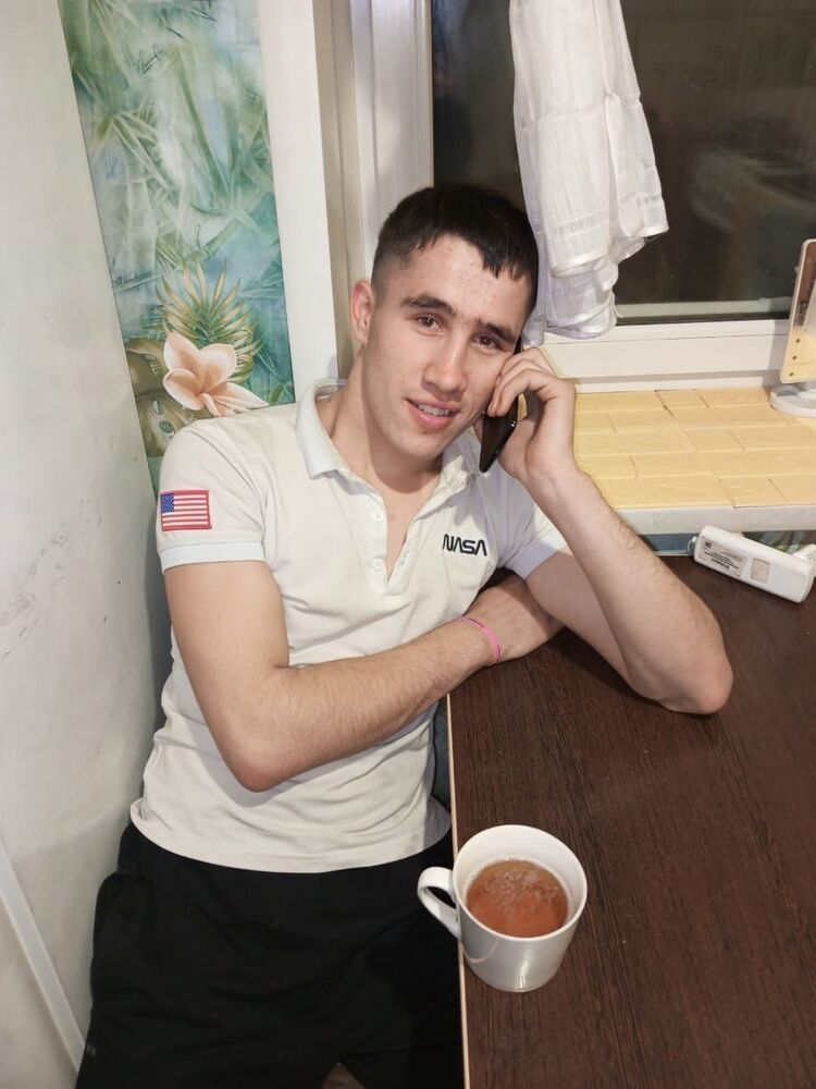  40918196  , 25 ,    