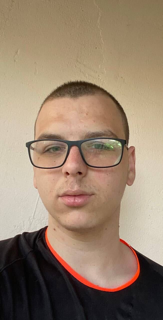  46828716  , 22 ,    