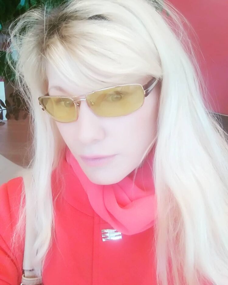  24567526  Alena, 38 ,    