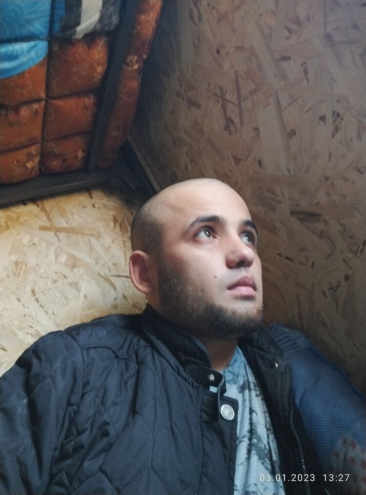  31739876  , 32 ,    