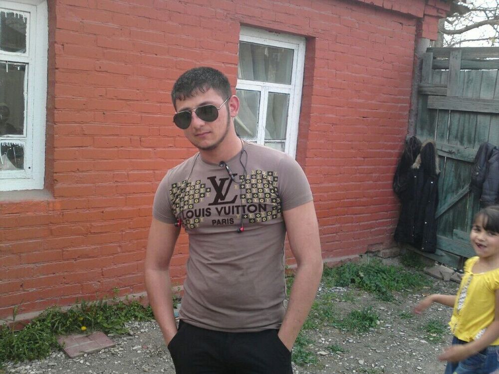  49229416  Sindbad, 30 ,    