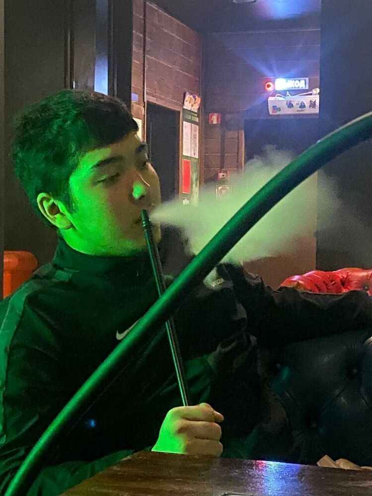  ,   Maks, 22 ,   ,   