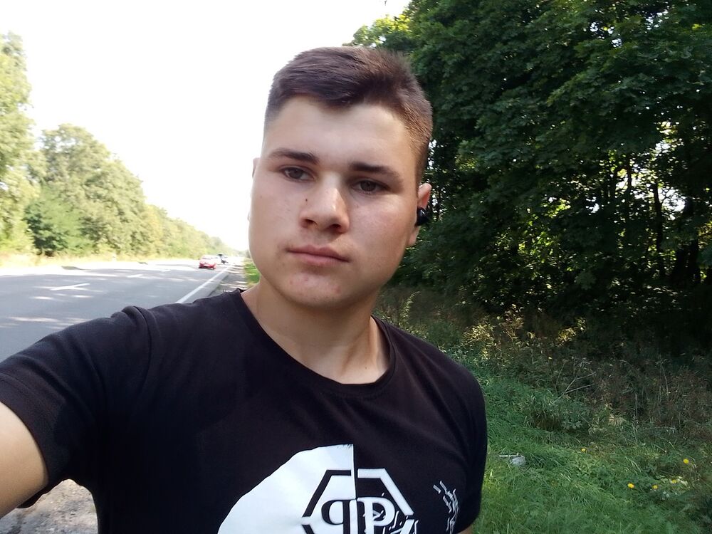  46524776  , 20 ,    