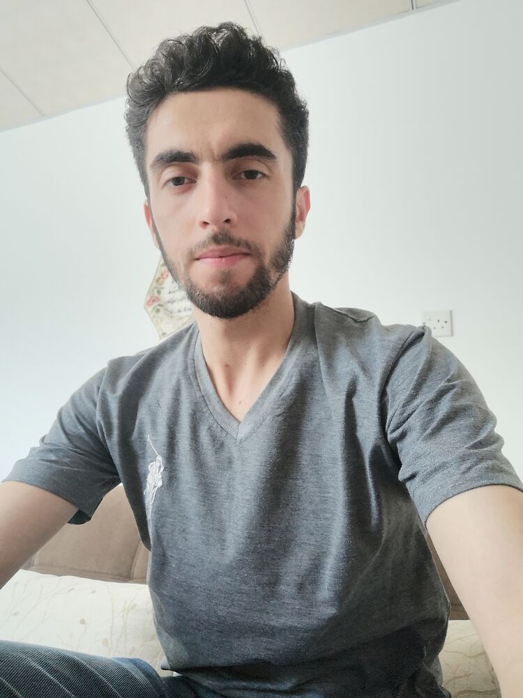  ,   Mustafa, 27 ,     , c 