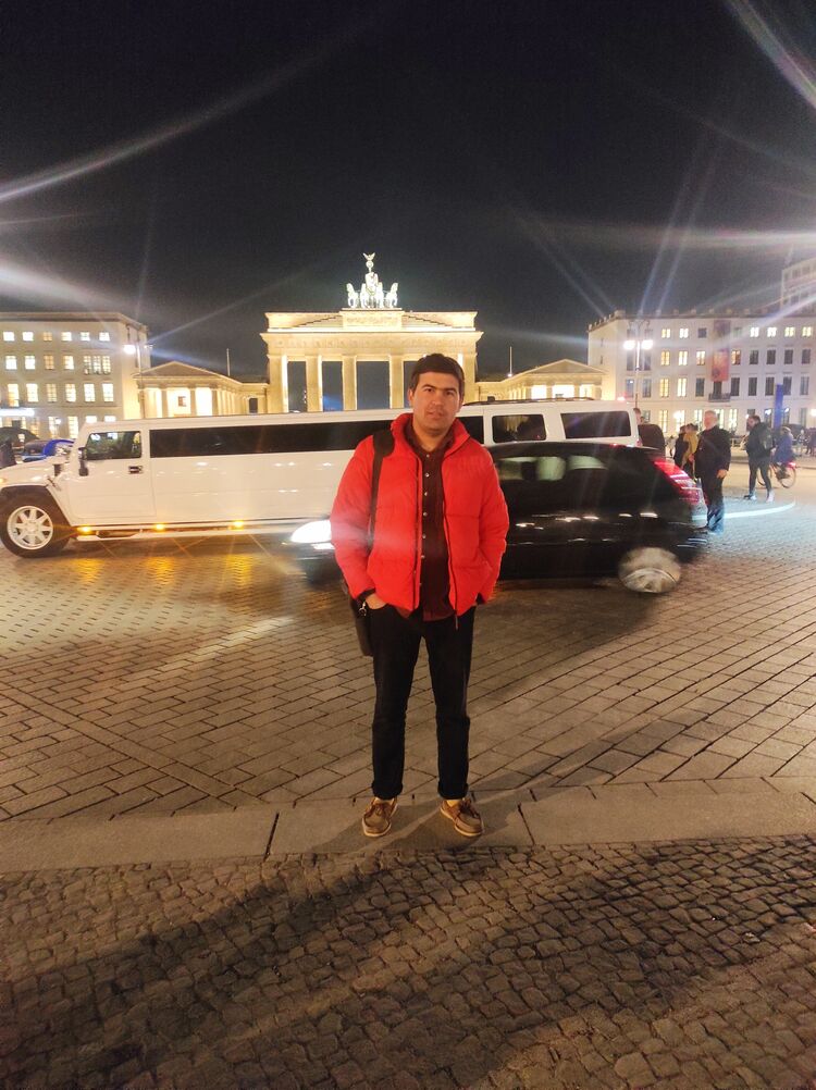  ,   Garly, 33 ,   ,   , c , 
