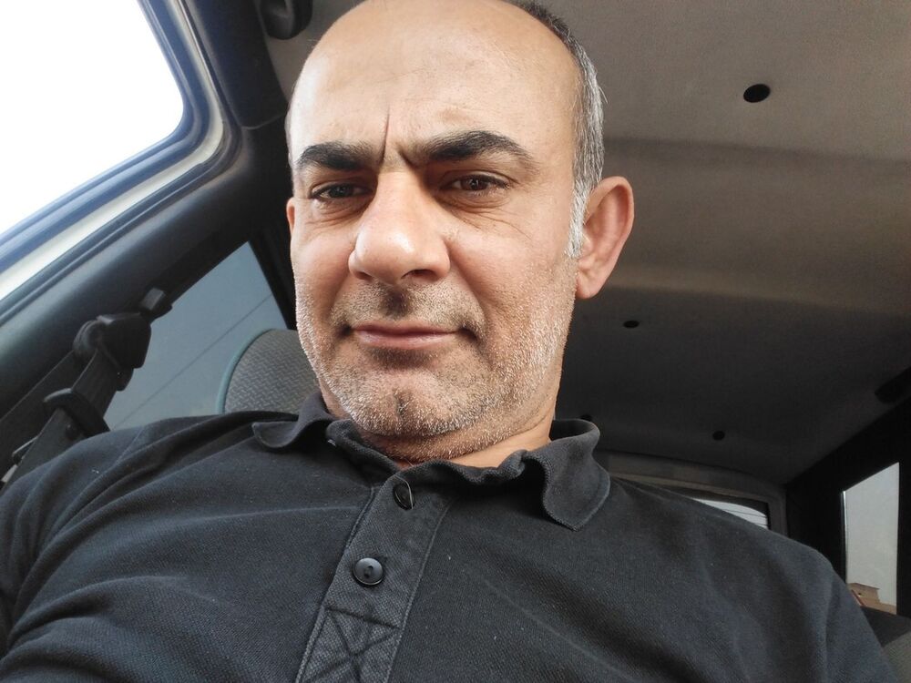  17059926  Tugrul, 54 ,    