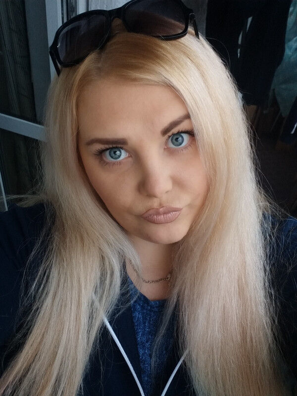  ,   Anastasia, 32 ,   ,   , c 