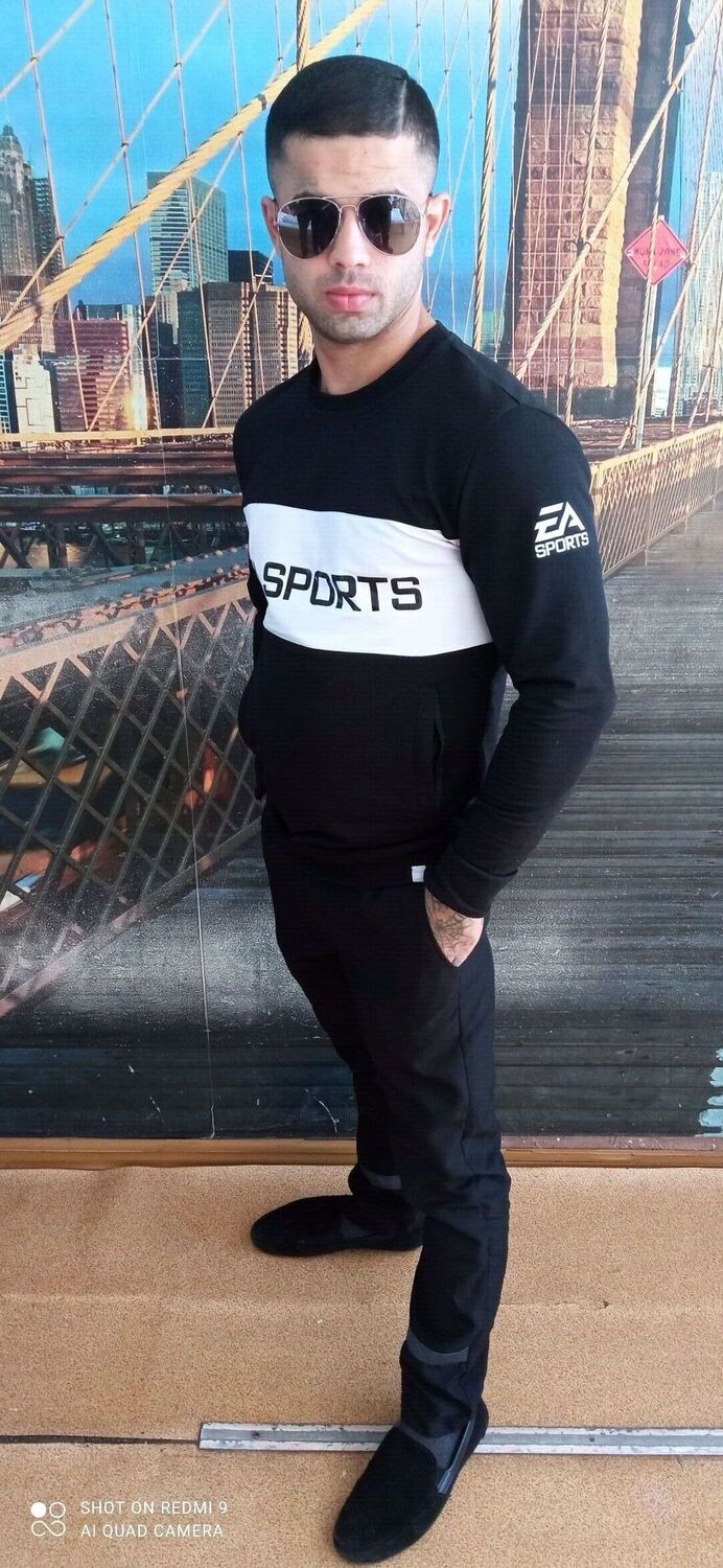  ,   Vladimir, 29 ,   ,   