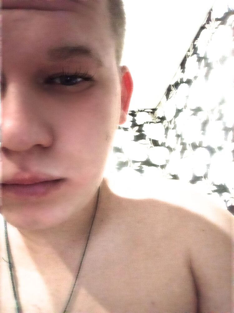  54538996  Sergey, 19 ,    