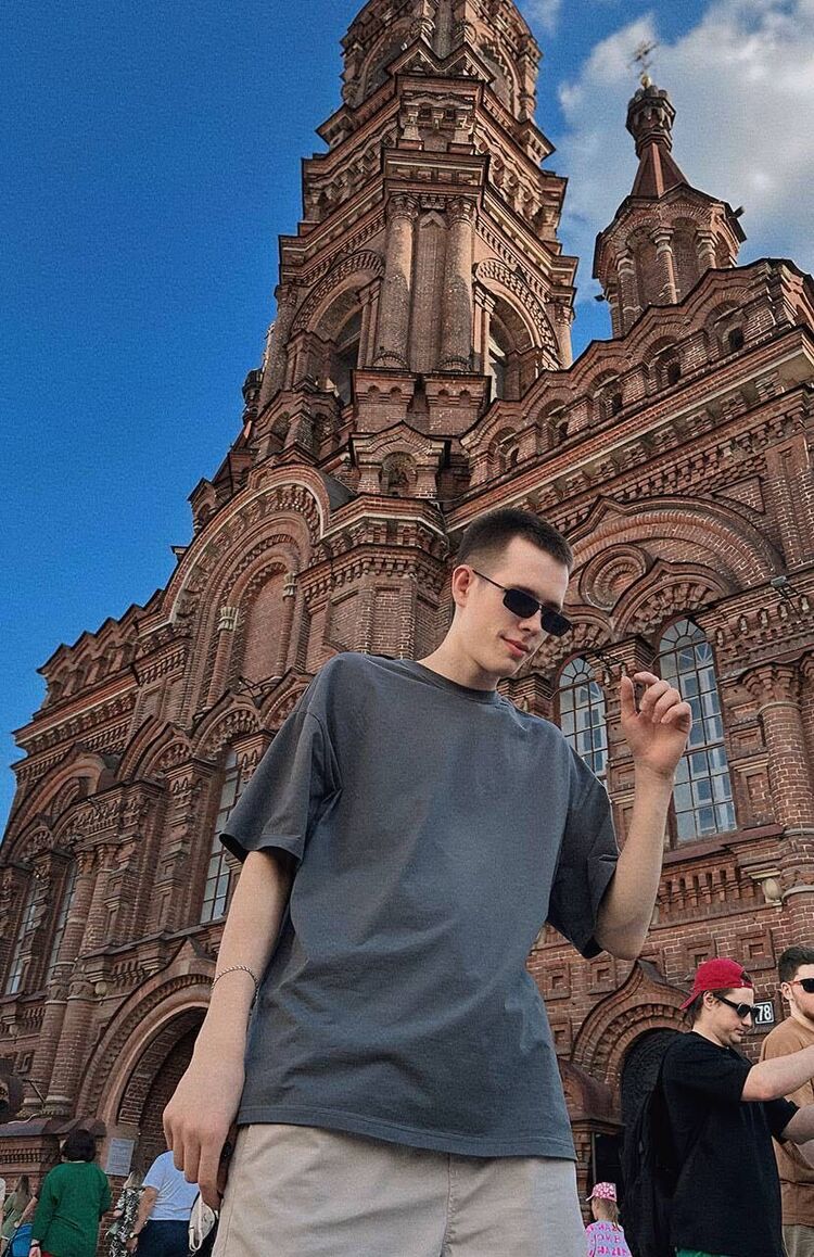  -,   , 22 ,   ,   