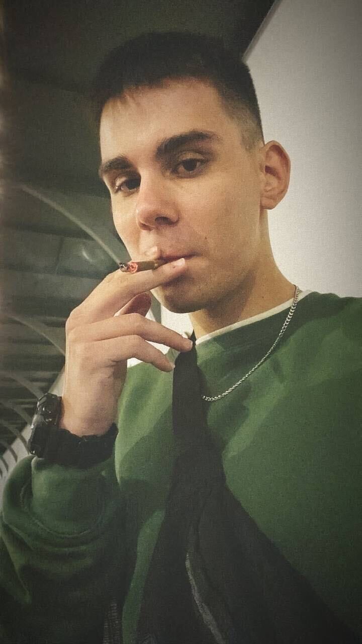  47066556  , 20 ,    -