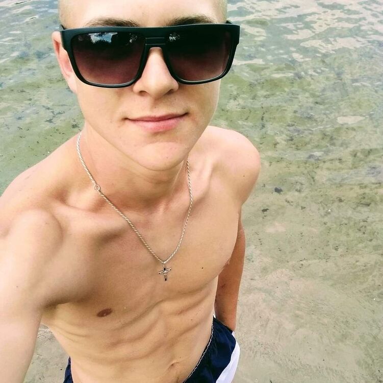 Андрей 22 года фото