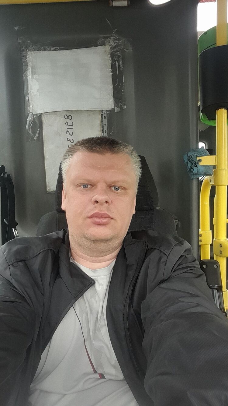  51620086  , 37 ,    