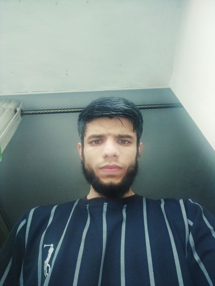  25485606  , 39 ,    