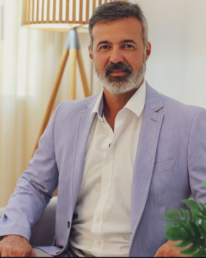  51193586  Oliver Oscar, 59 ,    