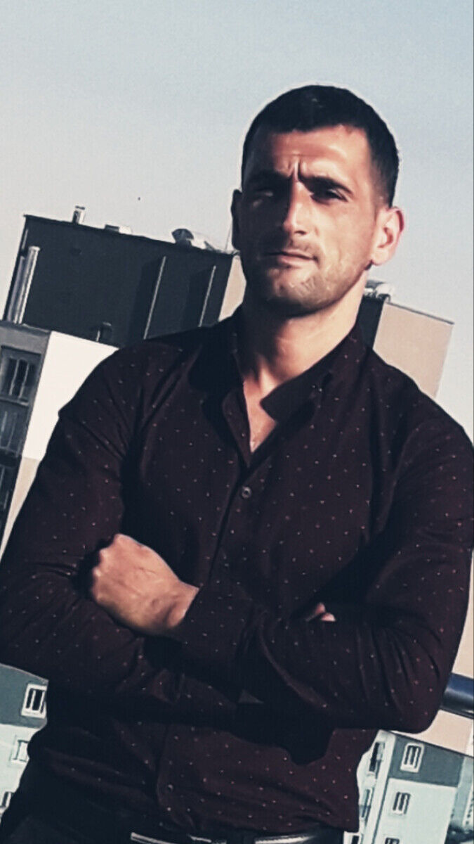  20064186  Seyidali, 36 ,    